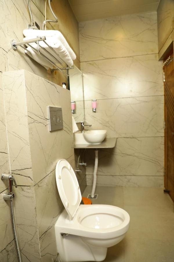 Dee Ess Residency Bed & Breakfast Shimla Exterior photo
